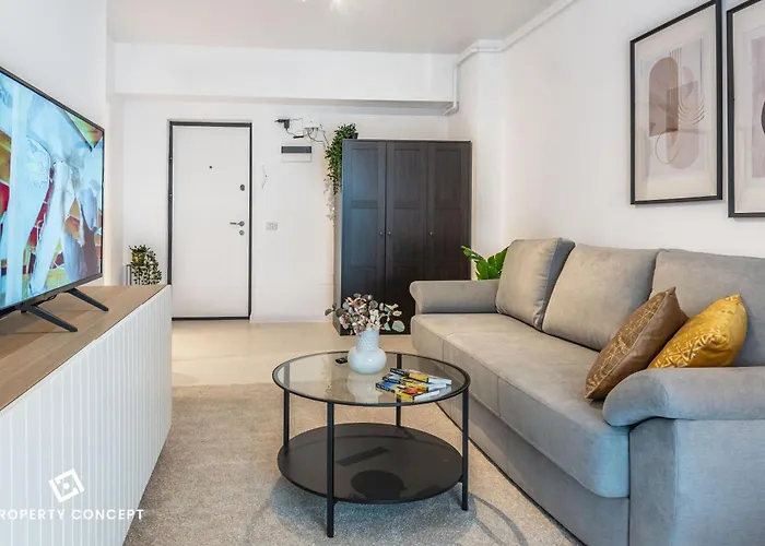 Central Address Apartment 112B4